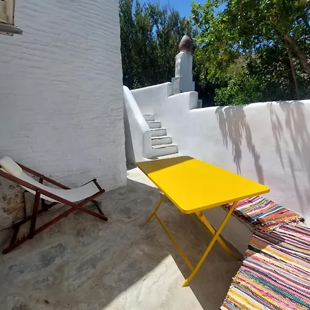 La Belle House In Kalloni