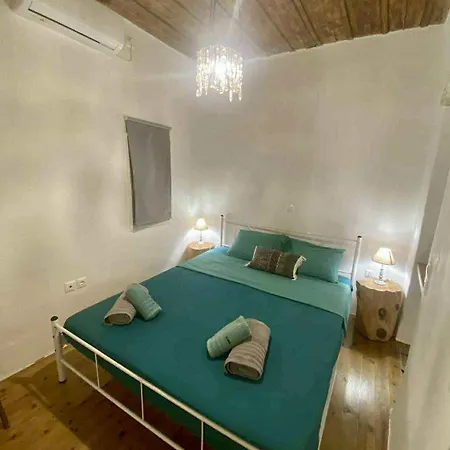 Casa de Férias La Belle House In Kalloni *